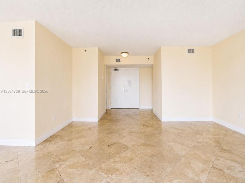 Comprar apartamento en Grandview 601
