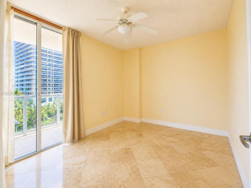 Comprar apartamento en Grandview 601
