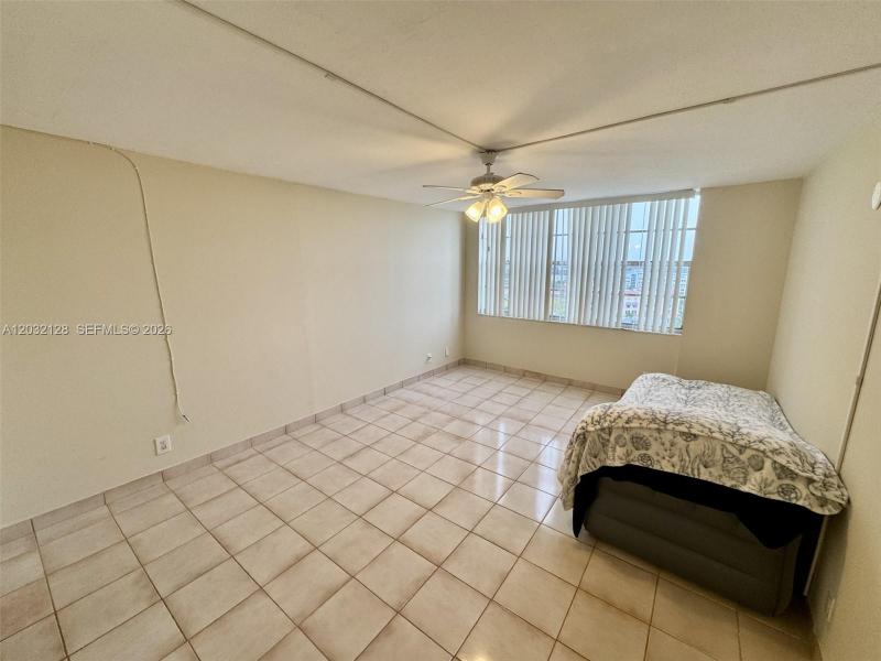 Comprar apartamento en Bayview Towers A1410