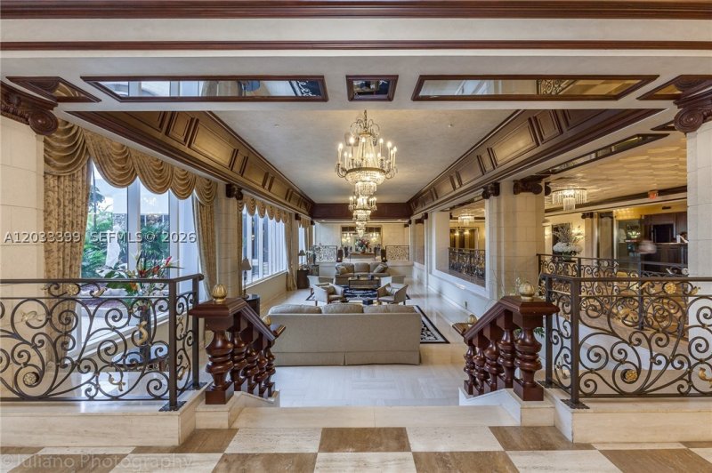 Condo for sale at Parker Plaza Estates 1826