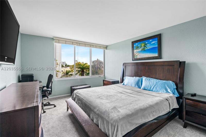 Condo for sale at Mirador South Tower 308