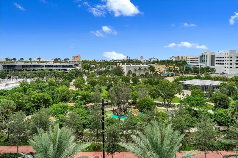 Condo for sale at Floridian 704