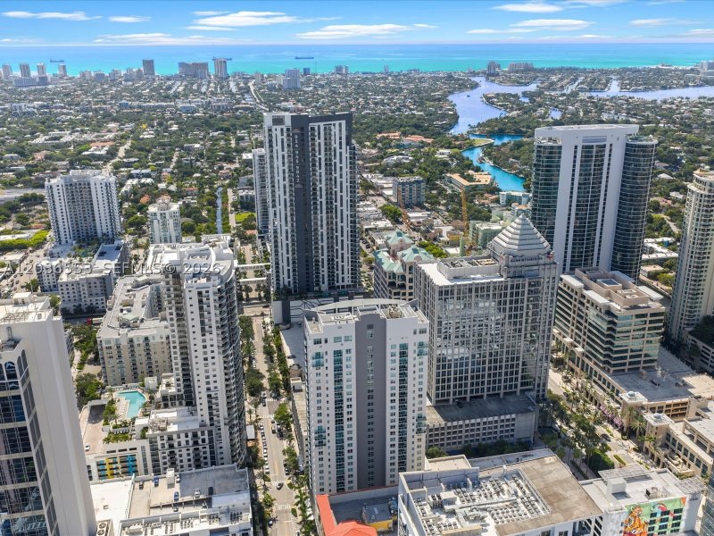 Condo for sale at 350 Las Olas Place 980