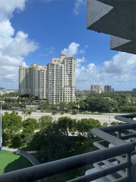 Parc Central Aventura Apt #1001