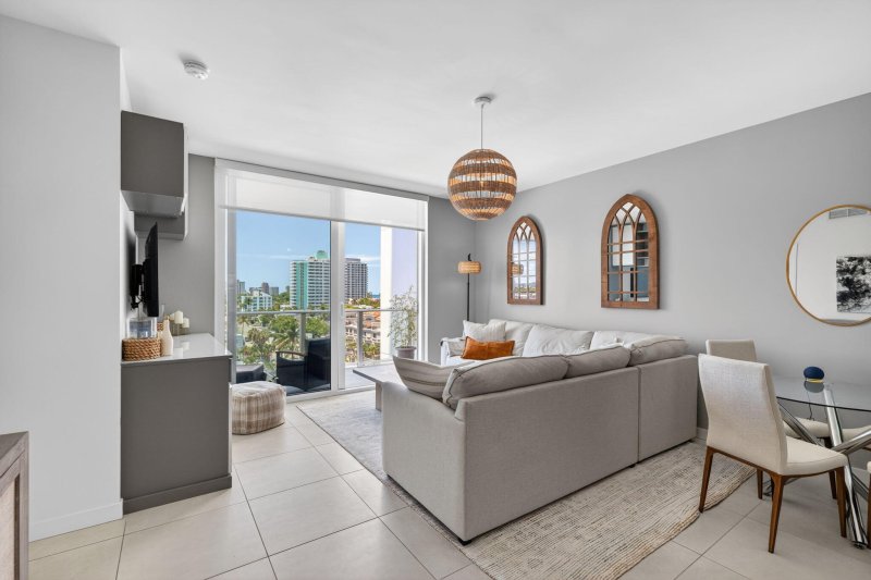Condo for sale at Tiffany House 714