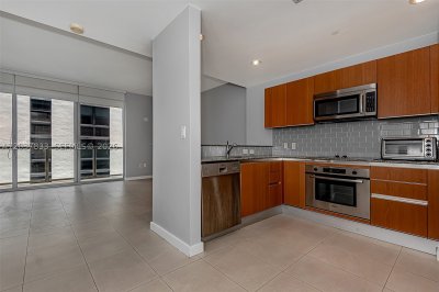 Avenue on Brickell 1050 Tower Apt #2822
