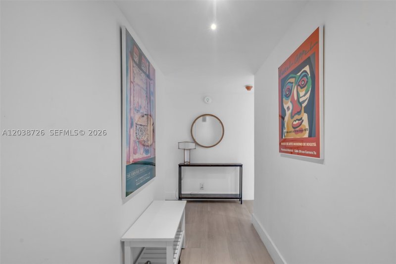 Island Breakers Apt #7C