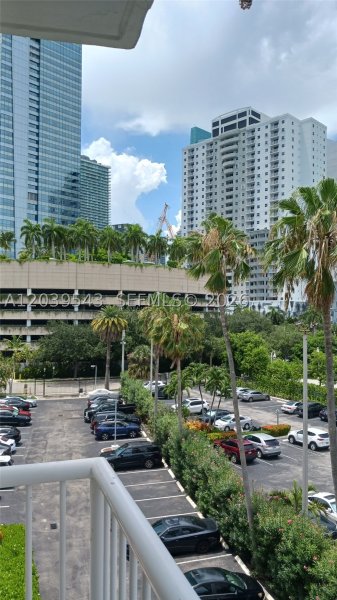 Alquiler de apartamento en Brickell Shores 509