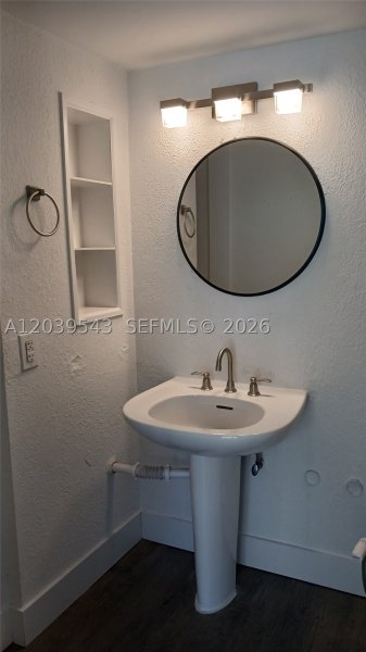 Apartment for rent at Brickell Shores 509