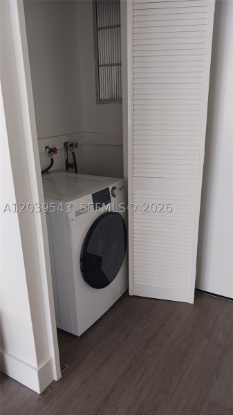 Apartment for rent at Brickell Shores 509