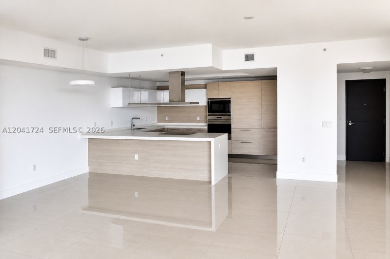 Alquiler de apartamento en Marina Palms Yacht Club 1407