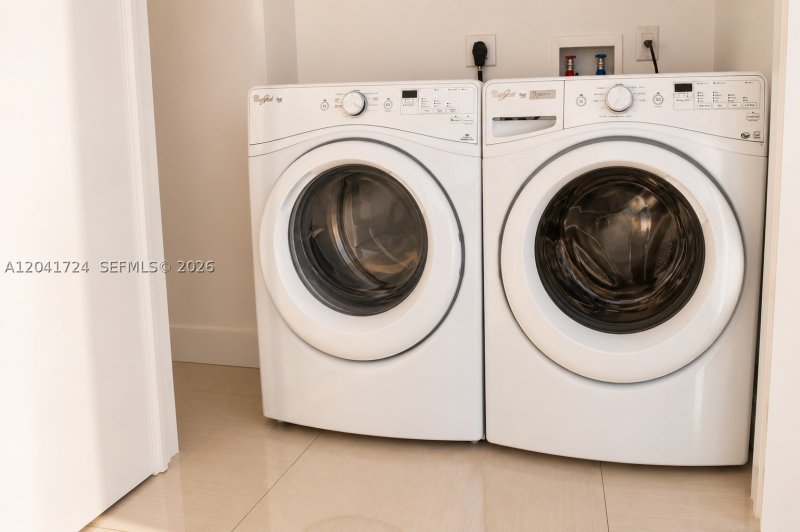 Apartment for rent at Marina Palms Yacht Club 1407