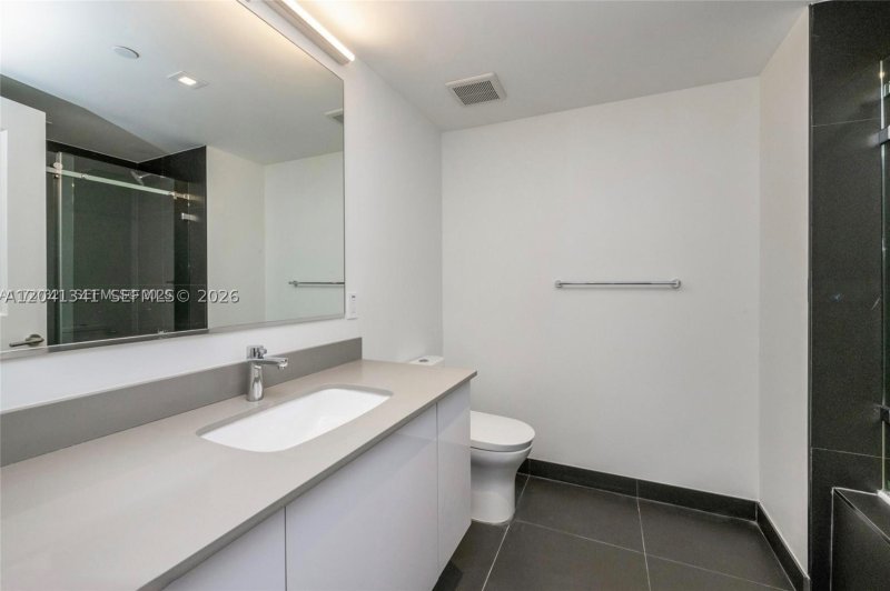 Comprar apartamento no Canvas 1401