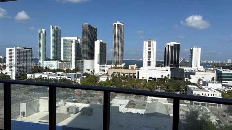 Comprar apartamento no Canvas 1401