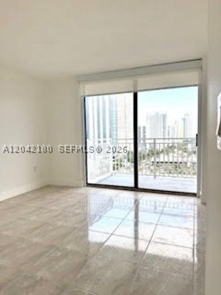 Apartment for rent at Winston Towers 2406