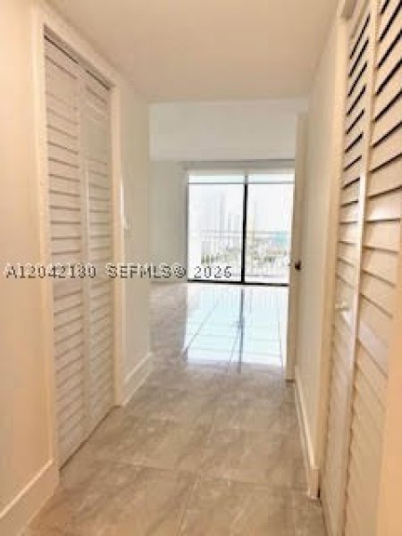 Apartment for rent at Winston Towers 2406