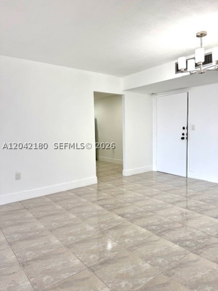 Apartment for rent at Winston Towers 2406