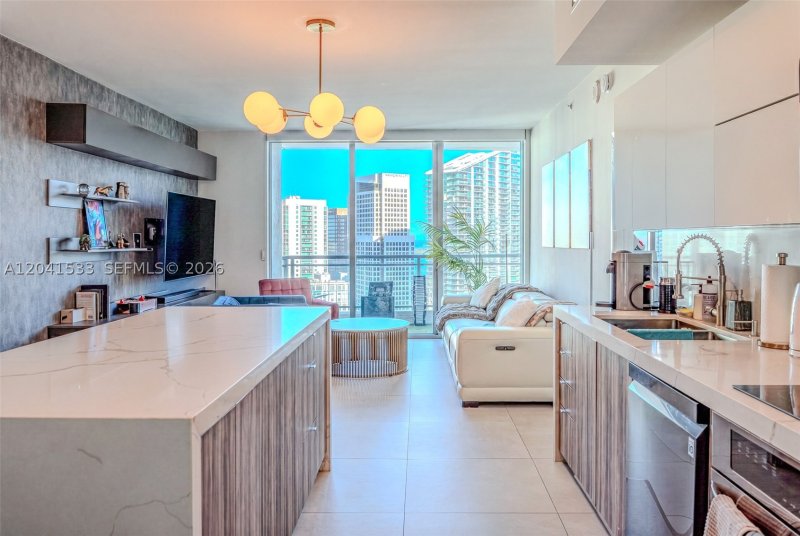 Apartment for rent at The Ivy 3703
