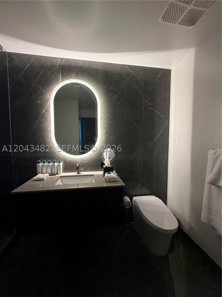 Comprar apartamento no E11EVEN Hotel & Residences 4902