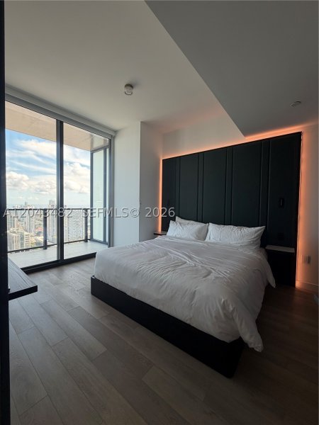 Comprar apartamento no E11EVEN Hotel & Residences 4902
