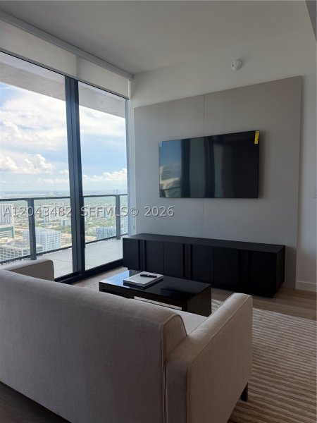Comprar apartamento no E11EVEN Hotel & Residences 4902