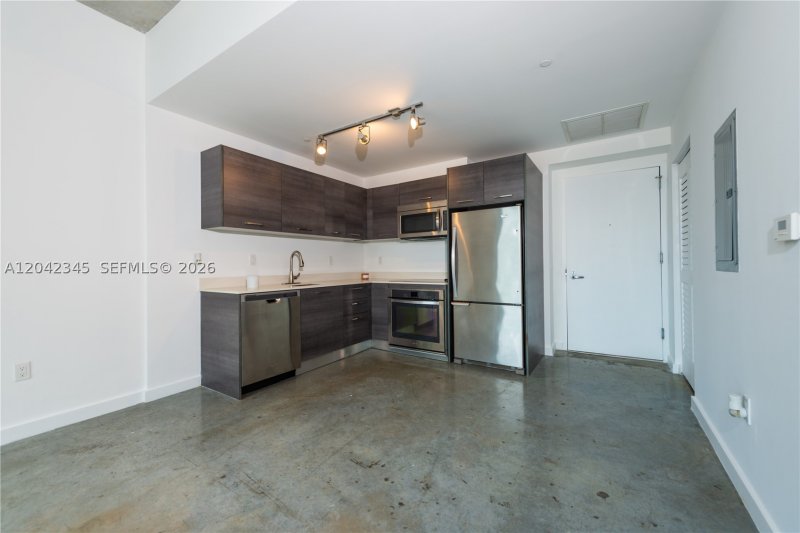 Aluguel de apartamento no Centro Condo 2205