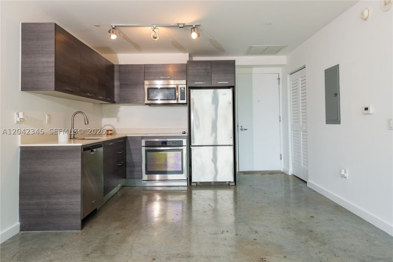 Aluguel de apartamento no Centro Condo 2205