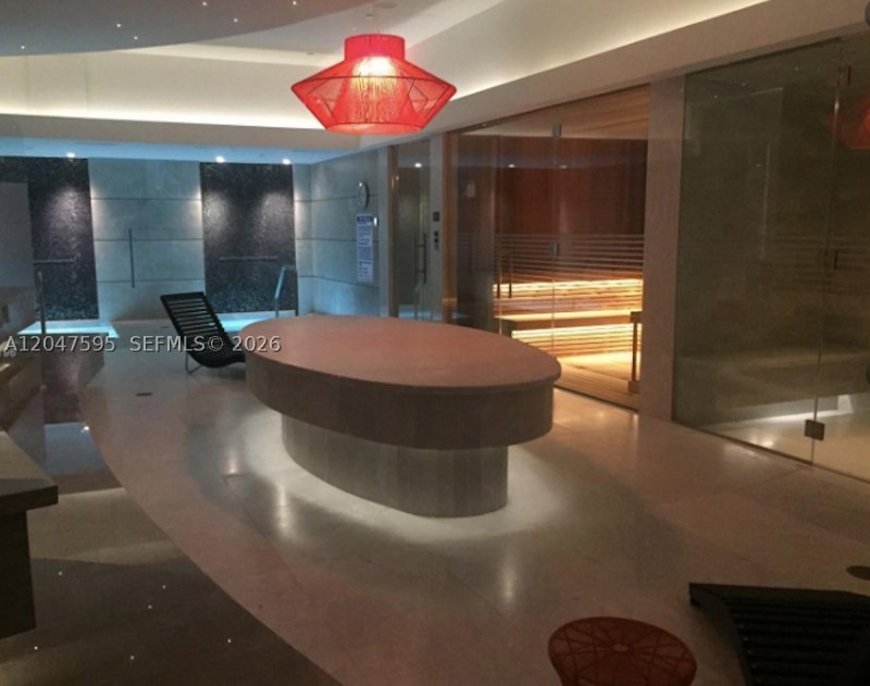 Apartment for rent at 1010 Brickell 3709