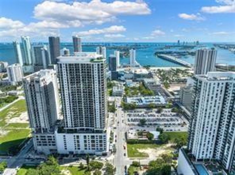 Apartment for rent at Canvas 2402