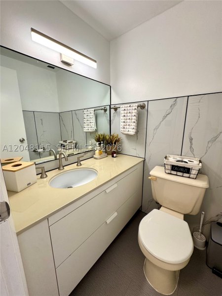 Condo for sale at Arlen House 1603