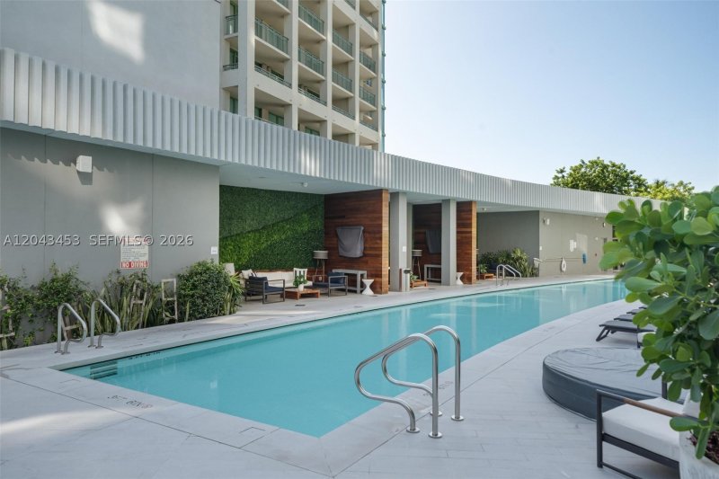 Property photo # 8