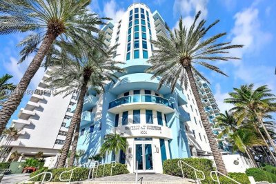 The Waverly At Surfside Apt #521