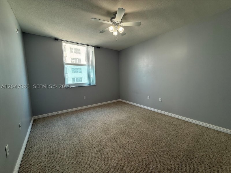 Comprar apartamento en The Waverly At Surfside 521