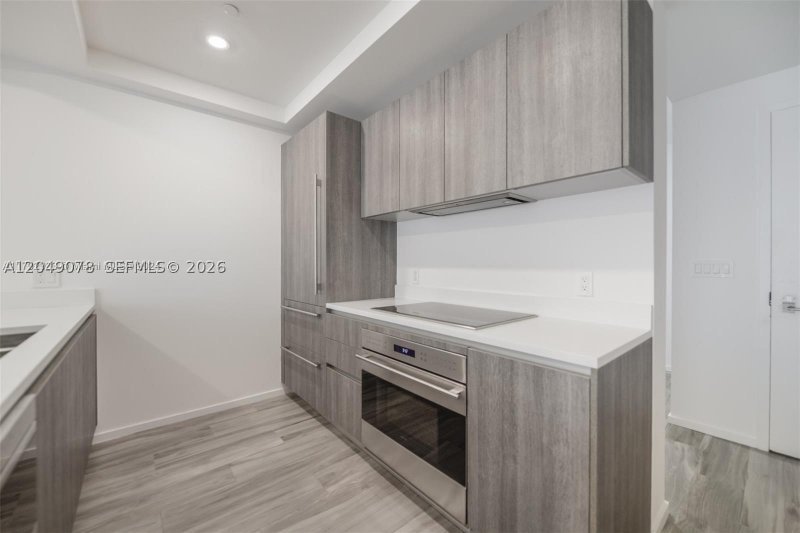 Aluguel de apartamento no SLS Lux Brickell 1702