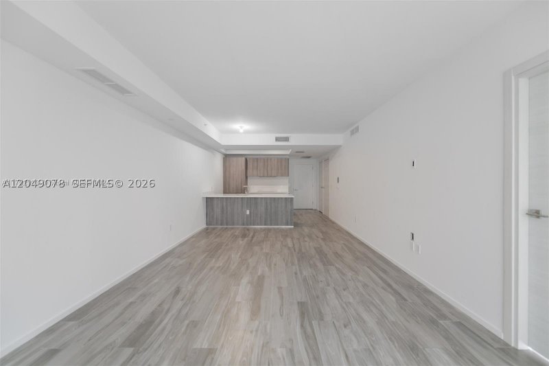 Aluguel de apartamento no SLS Lux Brickell 1702
