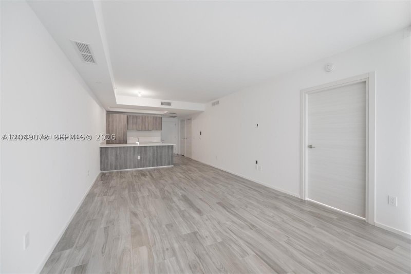 Aluguel de apartamento no SLS Lux Brickell 1702