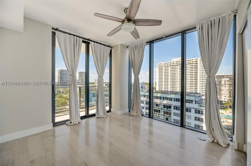 Comprar apartamento en One Paraiso 1806