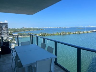 One Paraiso Apt #1806