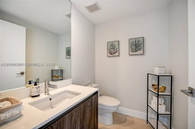 Comprar apartamento en One Paraiso 1806