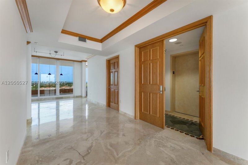 Apartment for rent at Club Tower Two 1401