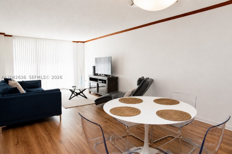 Property photo # 4