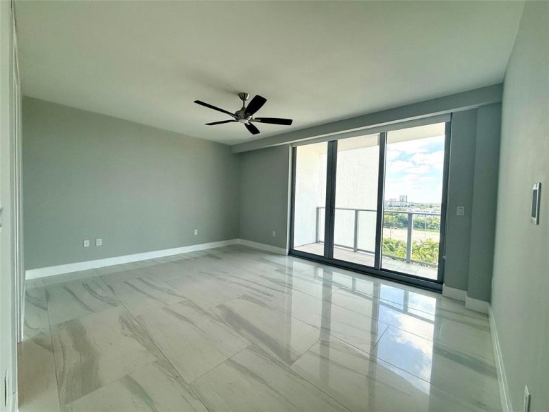 Comprar apartamento en Riva Fort Lauderdale 809