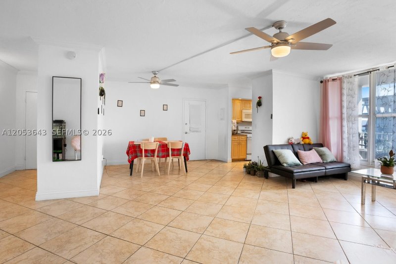 Property photo # 2