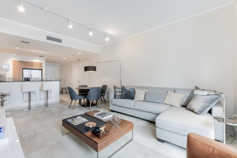 Apartment for rent at Avenue on Brickell 1060 Tower 1507