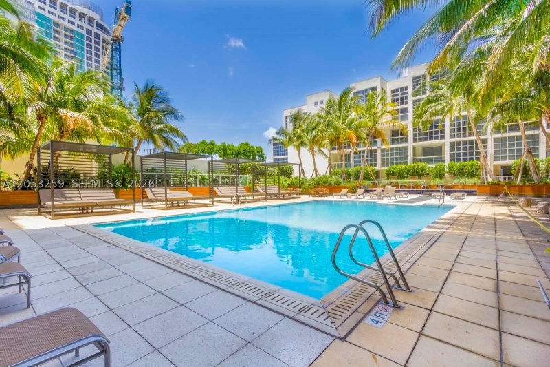 Comprar apartamento en Midtown Miami 2 H0907