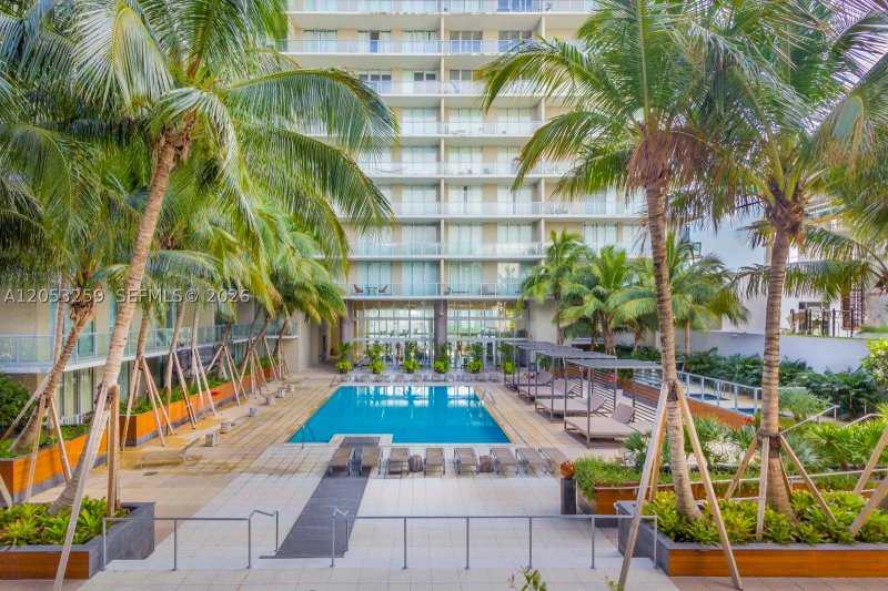 Comprar apartamento en Midtown Miami 2 H0907
