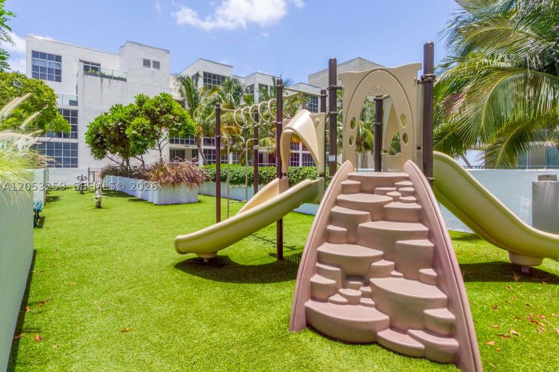 Comprar apartamento en Midtown Miami 2 H0907