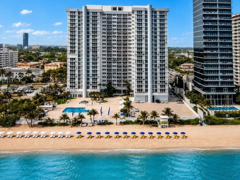 Apartment for rent at Parker Plaza Estates 506