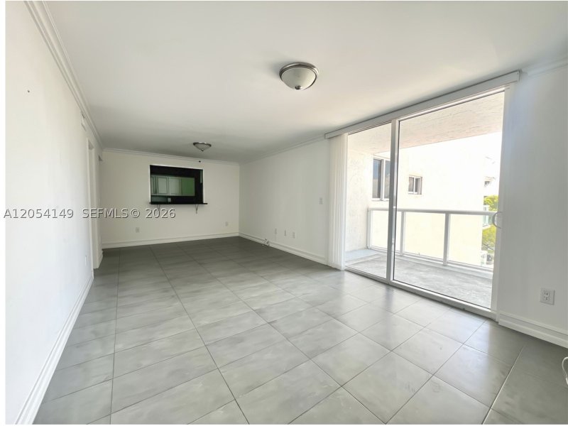 Alquiler de apartamento en Royal Club Condo 402