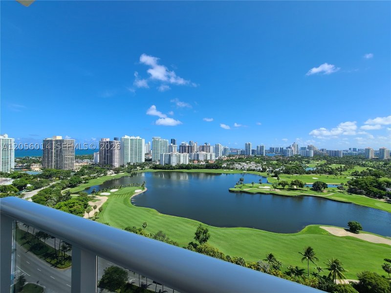 Condo for sale at El Dorado 2408